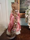 Vintage Seymour Mann 1987 Princess Rapunzel Porcelain Doll 18" Tall With Stand. — photo 2