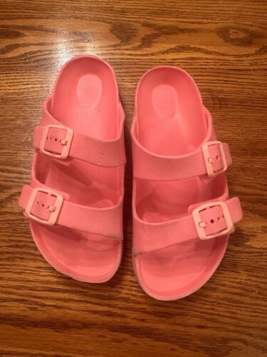 SANDALS Girls Youth Size 11/12 Slip On 2 Straps Pink Beach Pool Summer - Photo 1/4