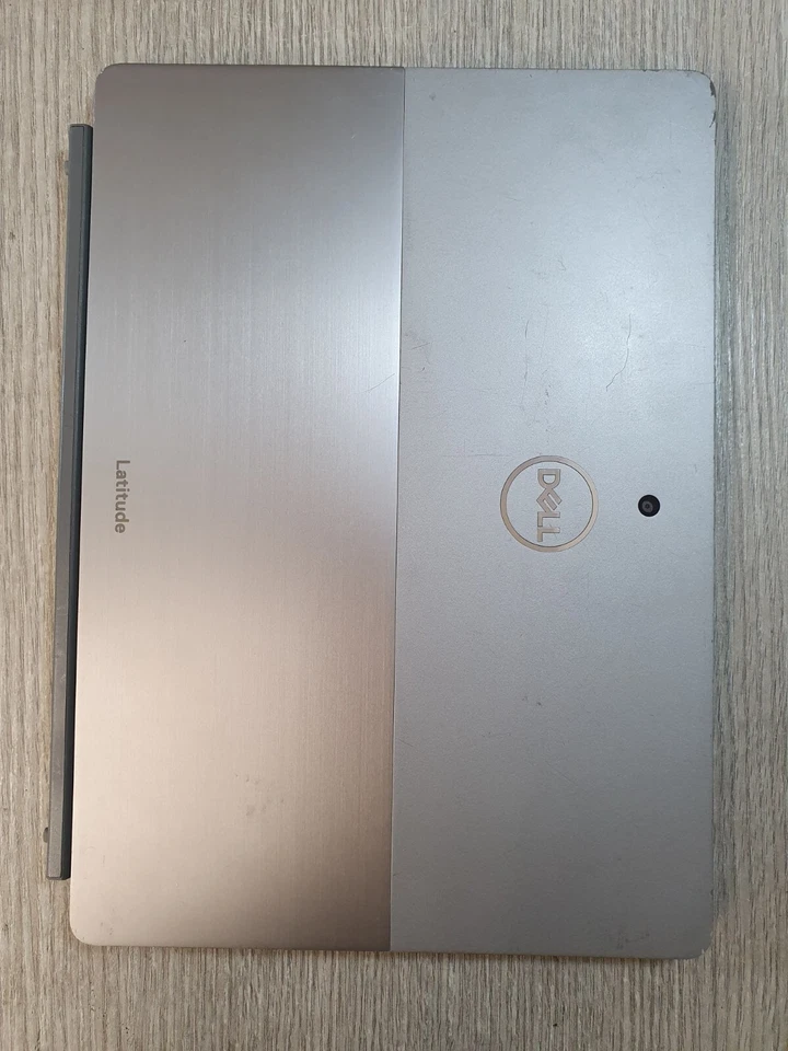 Dell Latitude 7210 2-in-1 · i5-10310U · 16GB · 256GB, photo 4 of 5