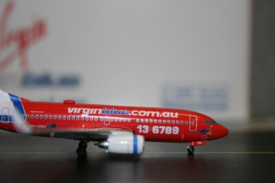 Phoenix 1:400 Virgin Blue Boeing 737-700 VH-VBH (10254) Die