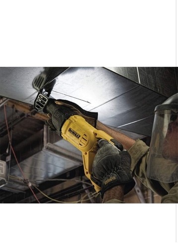 DEWALT DWE305 12 Amp Variable Speed Trigger Corded Reciprocating Saw New - Picture 8 of 9