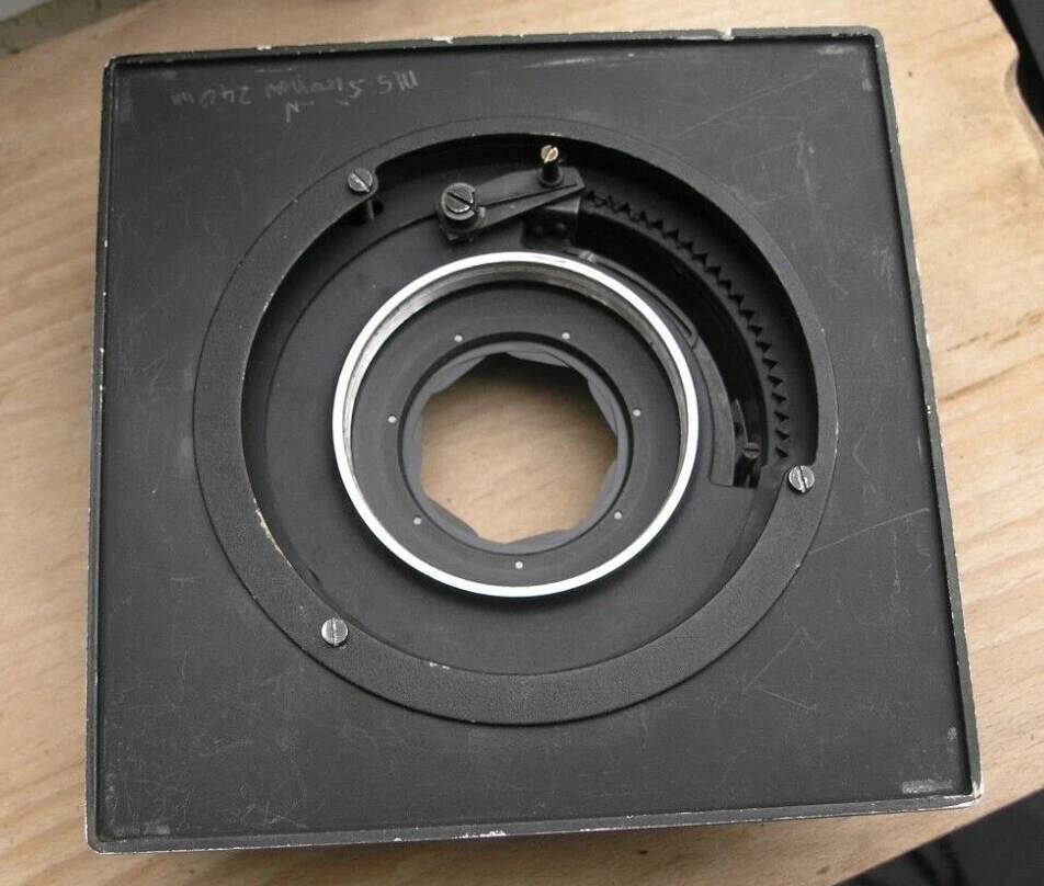 Sinar Norma & P lens board with manual DB iris mount for copal 3 elements 5.6 - Image 4 of 4