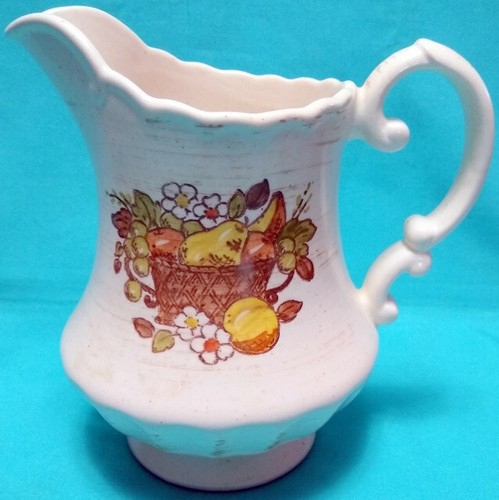 Vintage METLOX POPPYTRAIL VERNON 48-Ounce Pitcher FRUIT BASKET PATTERN