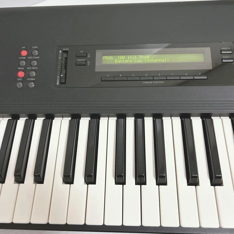 KORG M1 61-Key Music Workstation Synthesizer - Image 3 of 4