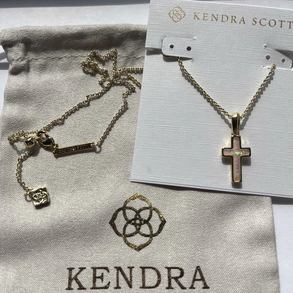 ✨Kendra Scott Cross Gold Pendant Necklace in White Kyocera Opal New ✨🕊️ - Image 3 of 4