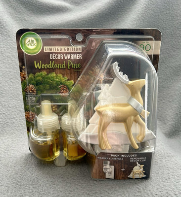 Air Wick PlugIn Scented Oil Starter Kit w/Reindeer Décor Clip,Warmer + 2 Refills
