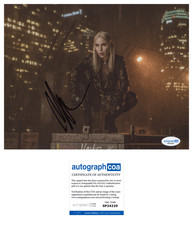 Noomi Rapace Signed Autographed BRIGHT 8x10 Photo PROOF ACOA C Prometheus