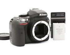 Nikon D5300 24.2MP DSLR Black Body Low Shutter 2316 Flip Screen Wi-Fi Mint