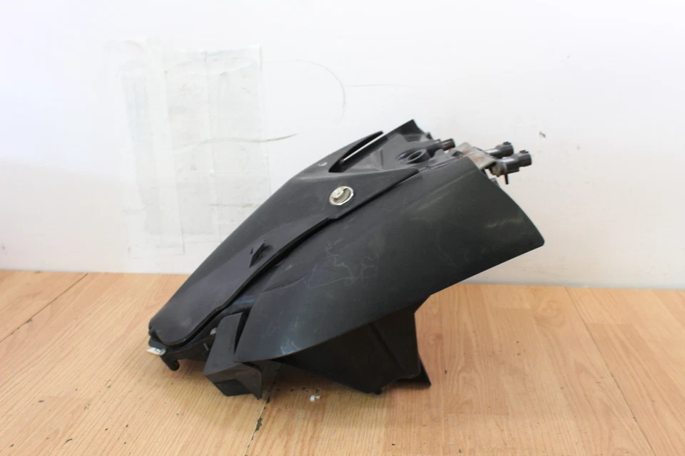 2008 Yamaha Phazer MTX Air Box / Chamber - Image 3 of 4