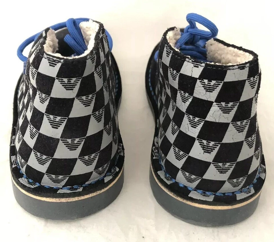 Armani Junior Niños Azul Marino Desierto Botas Zapatos 29 UE (11 EE. UU.) Portugal NUEVO CON ETIQUETAS $260 Foto 4 de 4