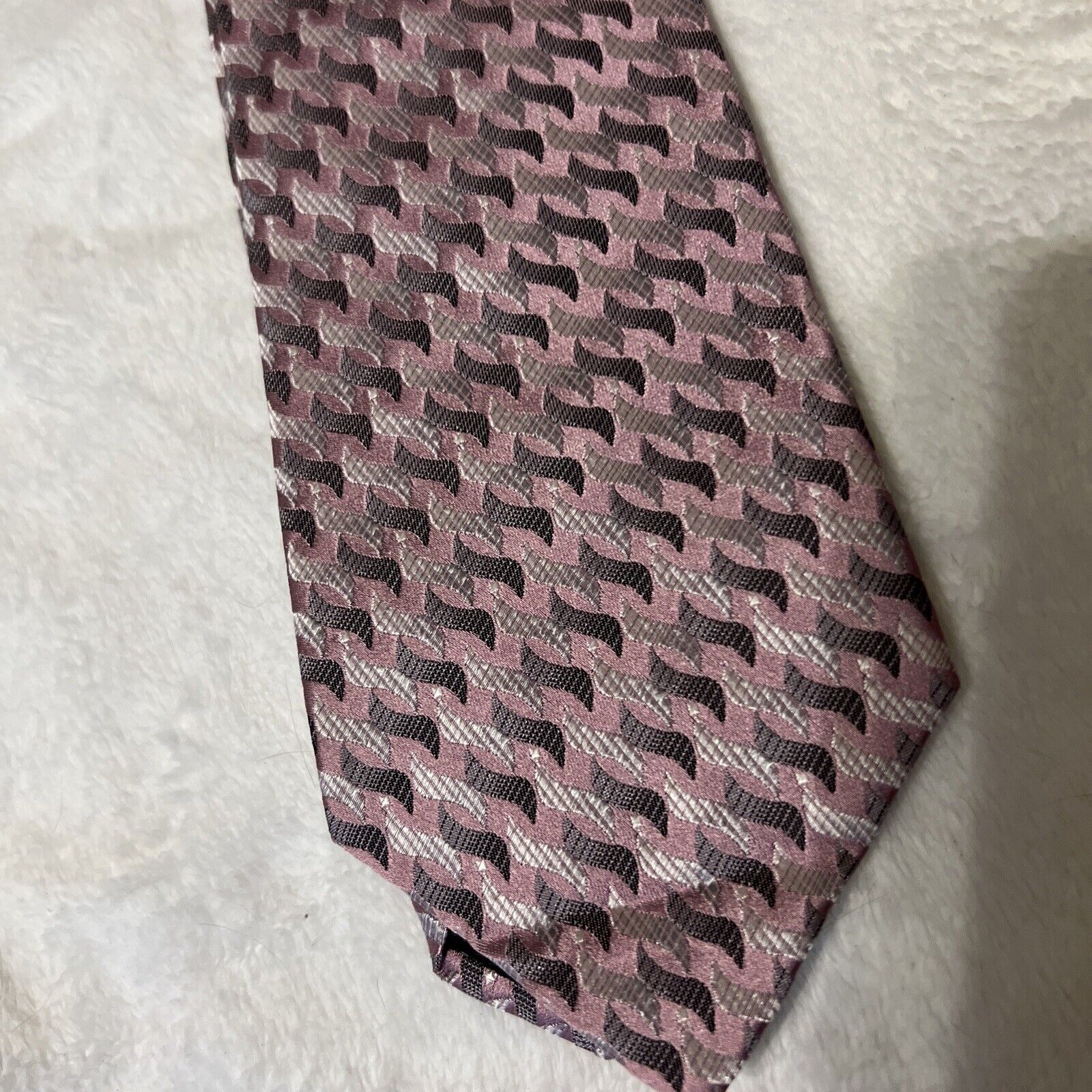 Picture 2 of 4