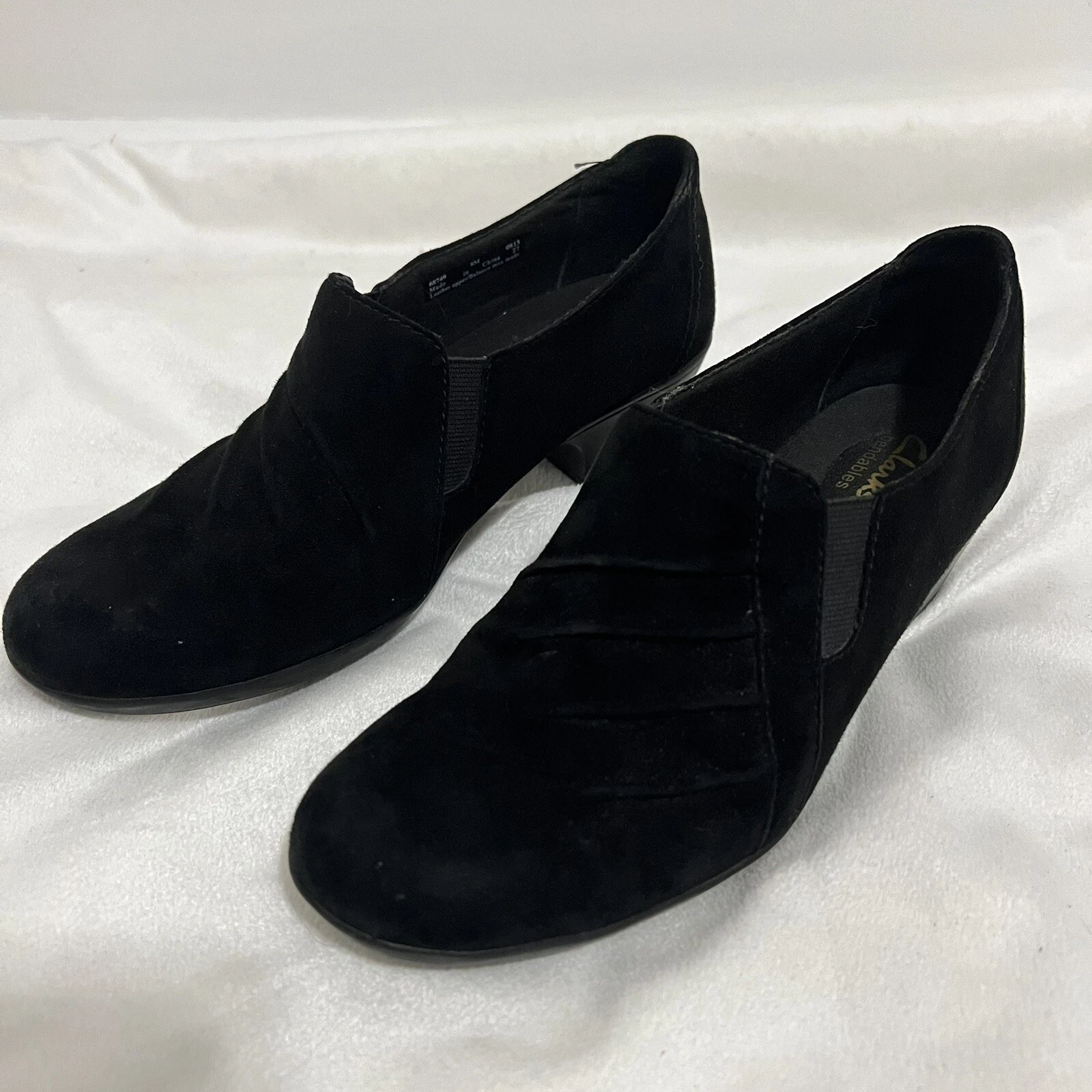 Scarpe Clarks pieghevoli slip on taglia 8 mocassino nero pelle scamosciata stivaletti comodi