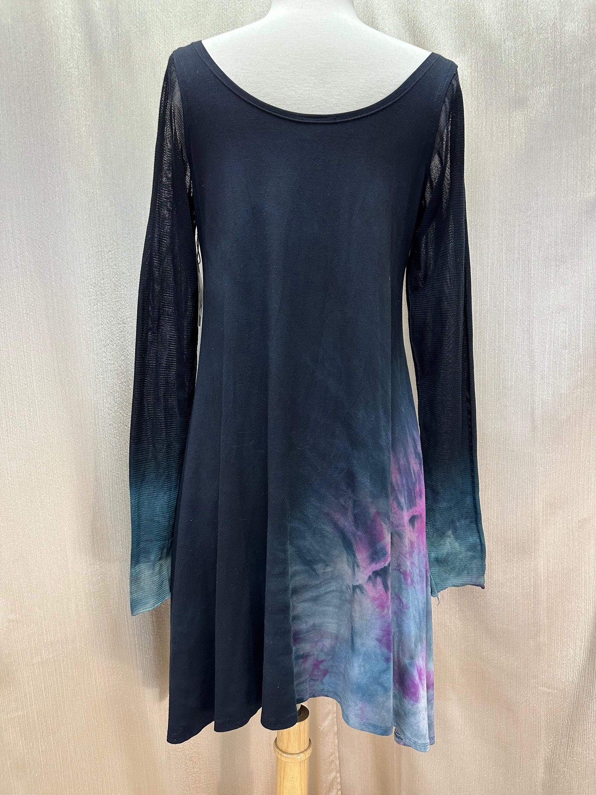 Nuova con etichette Tunica Emerson Steel Pony blu navy viola manica a rete S