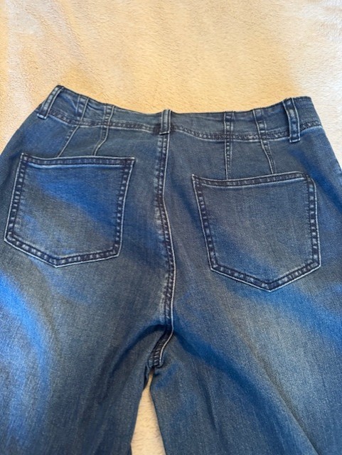 FDJ French Dressing Jeans Size 6