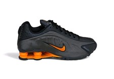 Nike Shox R4 GS Black Bright Ceramic Orange - UK 6 EU 39 CW2626-007 - Nuove con scatola