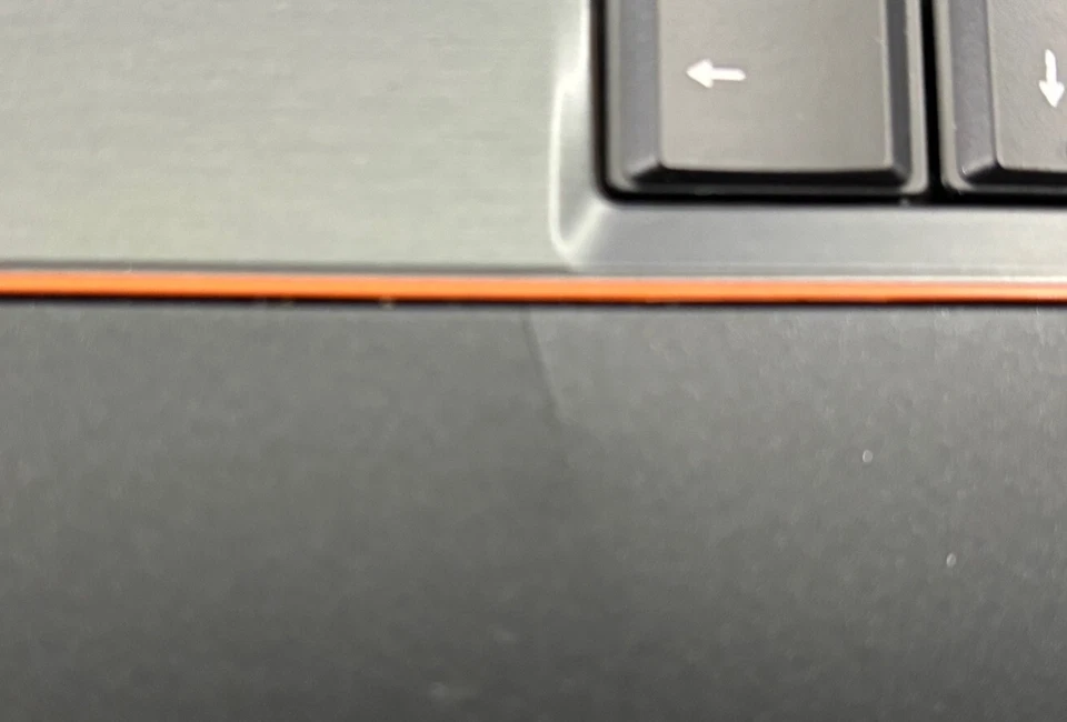 Lote (8) Dell Latitude E6320 13.3 i5-2520M 4GB Sin HDD Sin Cámara Web Batería Malla Piezas Foto 4 de 4