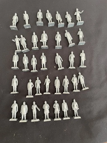 Job Lot of Vintage Plastic 1:32 40mm Marx American President figures