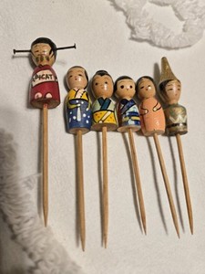 Vintage 6 Mini KOKESHI Geisha Doll Cocktail Picks Hand Painted Japan Wood 