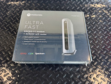 Motorola Ultra-Fast DOCSIS 3.1 Cable Modem with AC3200 Dual Band Router MG8702