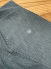 Athleta Salutation Stash 7/8 High Rise Leggings Light Gray Size Small EUC — photo 5