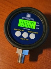 SSI Technologies MGA-300-A-9V-R Digital Pressure Gauge 300psi
