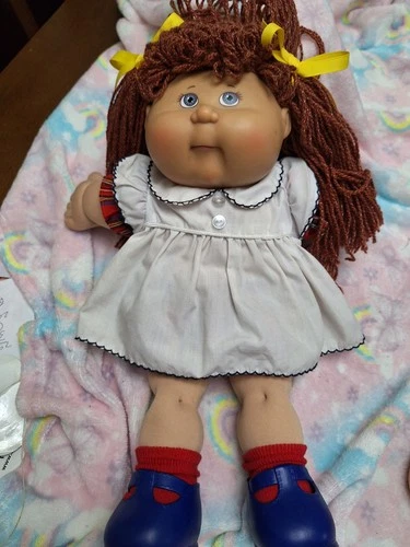 Vtg 2004 Play Along CPK ~Auburn Yarn Hair/Gray Eyes~18"Tall~PA-3~Hong Kong #1794