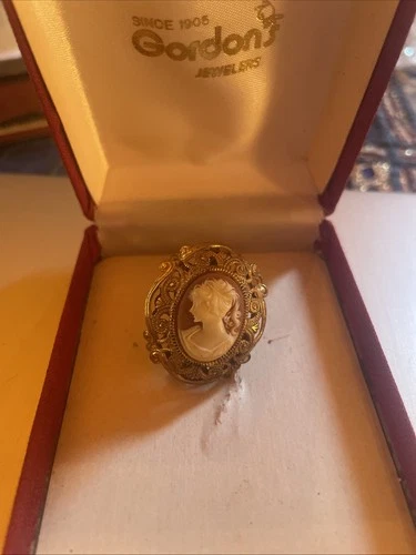 VINTAGE MIRIAM HASKELL GOLD TONE DOMED CAMEO BROOCH