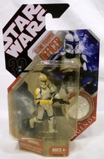 Star Wars 30th Saga Legends Yellow Clone Trooper Officer 3.75 Figure Hasbro New
