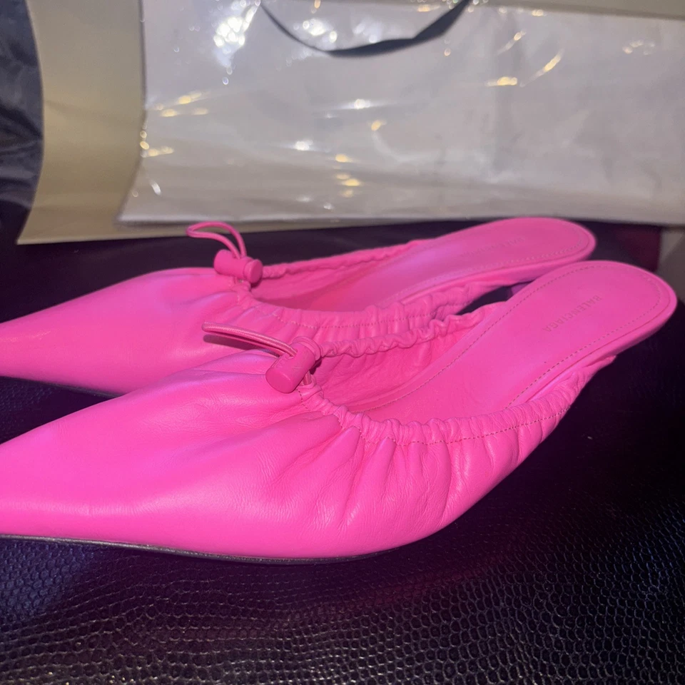Balenciaga Hot Pink Kitten Heel Pointed Toe - Image 2 of 4
