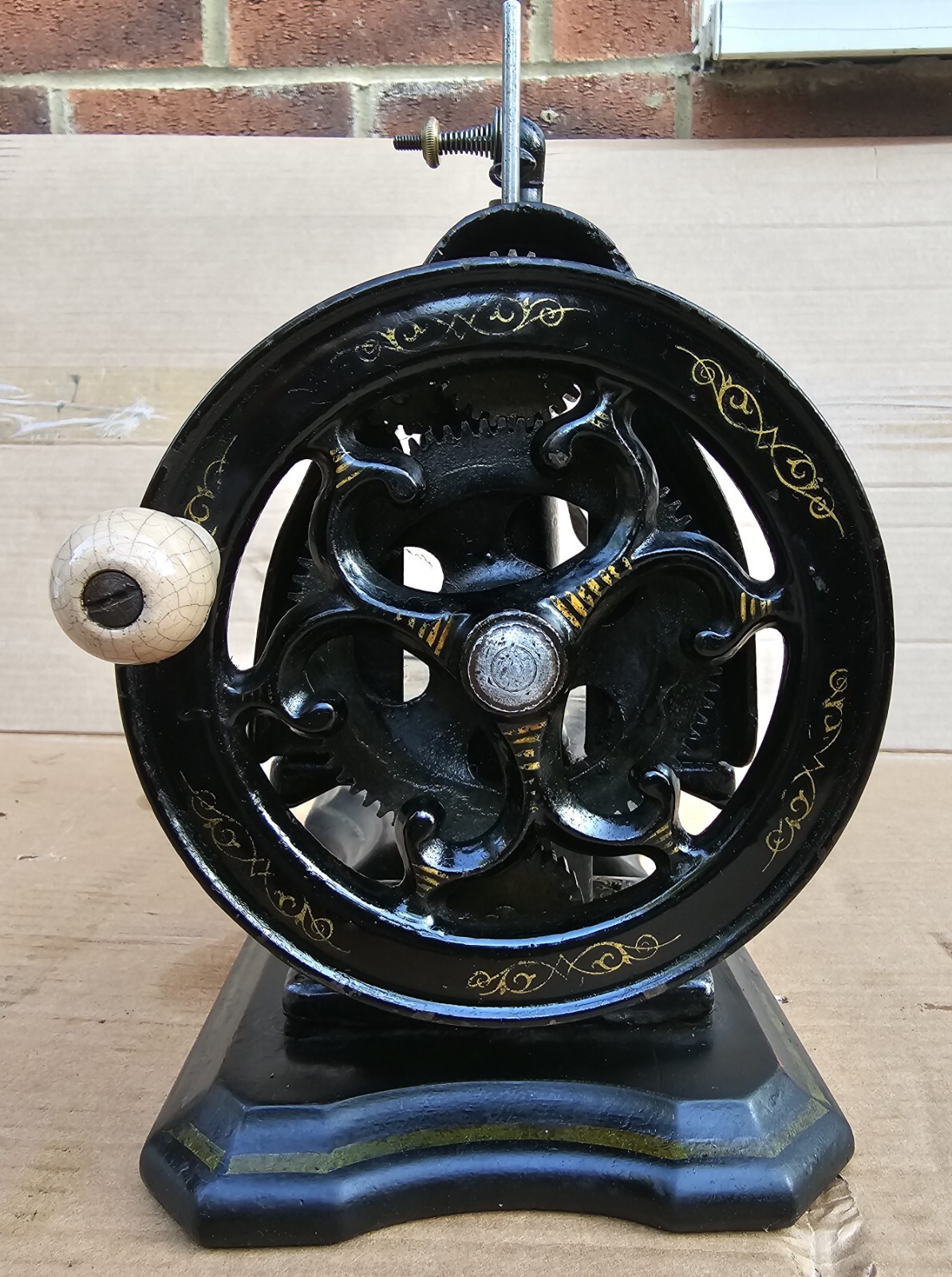 Dolly Varden Antique lockstitch sewing machine eBay