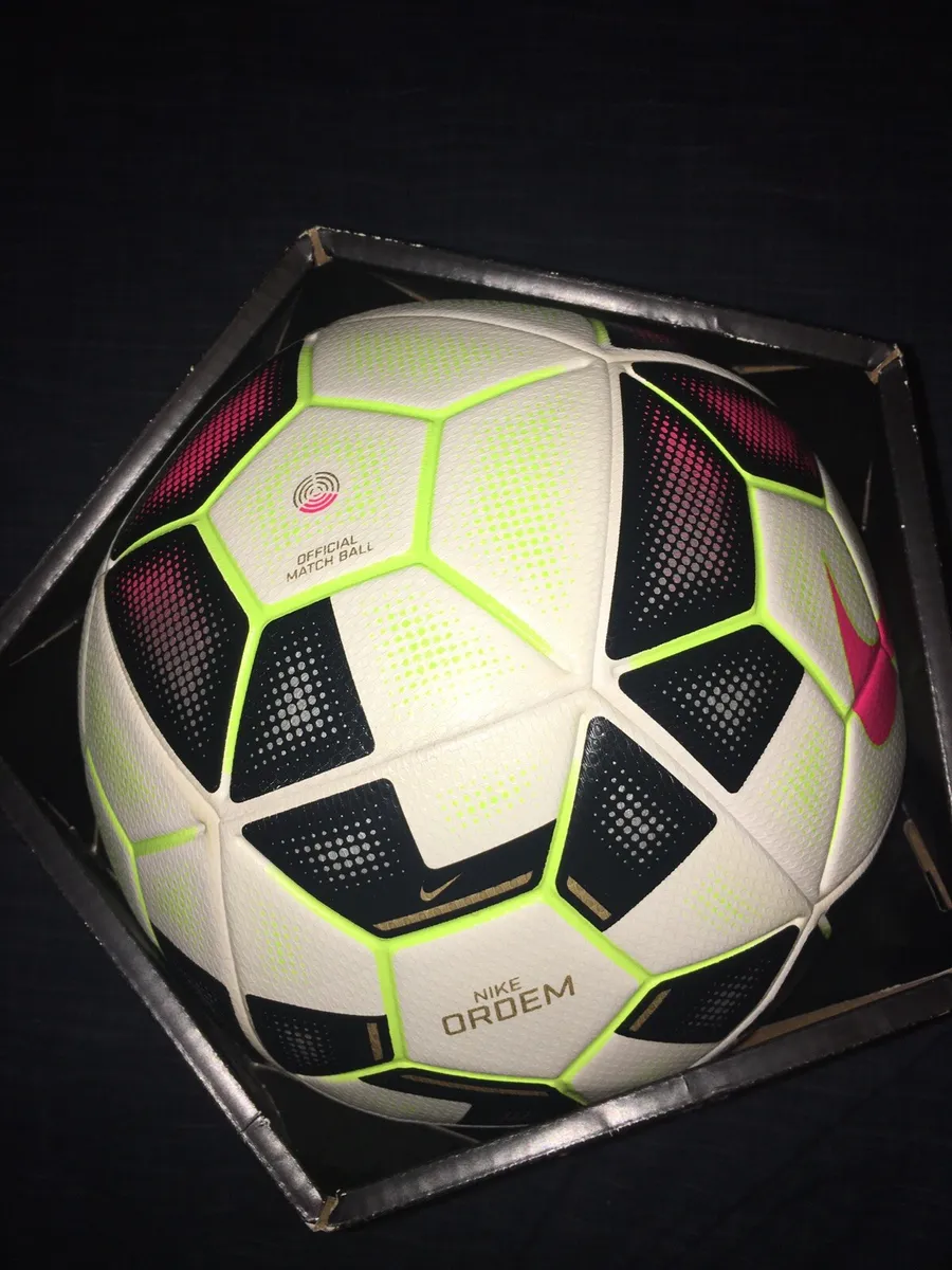 Ordem 2 Official Match Ball 5 Rare Brand New 14/15 World Cup |