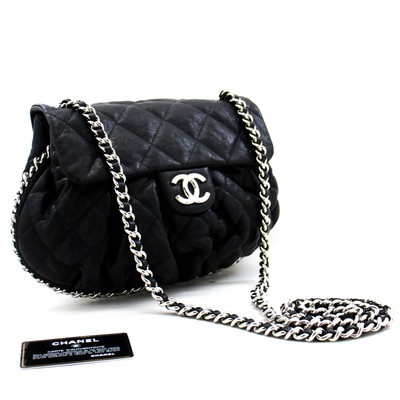 chain around chanel