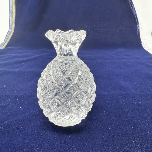 Clear Pressed Crystal Glass Pineapple 1.2 lb Paper Weight - Picture 3 of 7