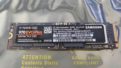 Samsung 970 EVO Plus Series 250GB, Internal, M.2 (MZ-V7S250B/AM) Solid State...