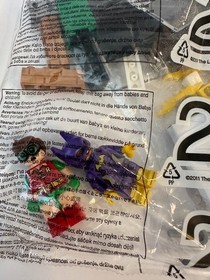 LEGO 70902 Batman Movie: Catwoman Catcycle Chase Mini Figures  Nw in Bags No Box