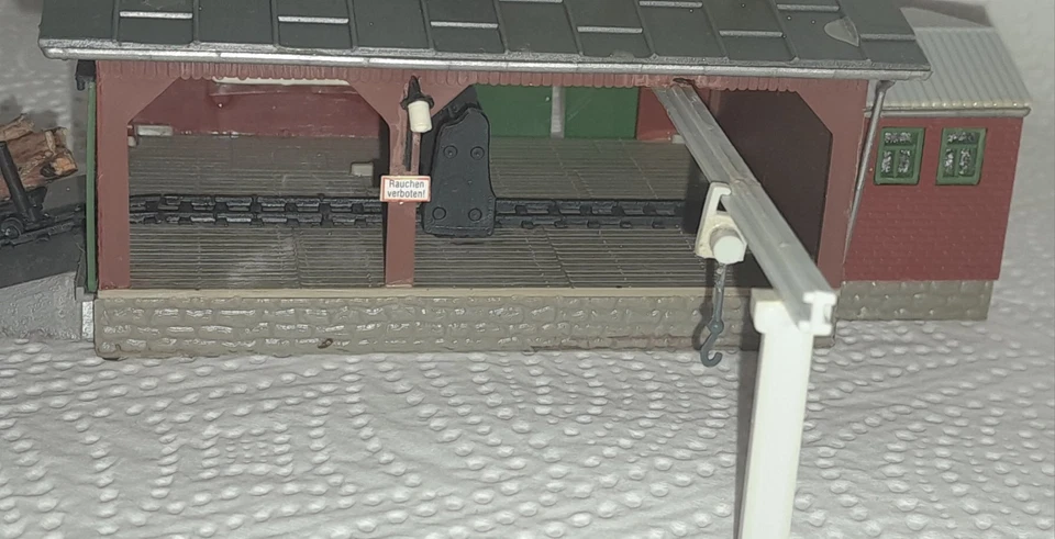Auhagen 12217 HO TT Sägewerk Gebäude Modelleisenbahn Zubehör - Bild 4 von 4