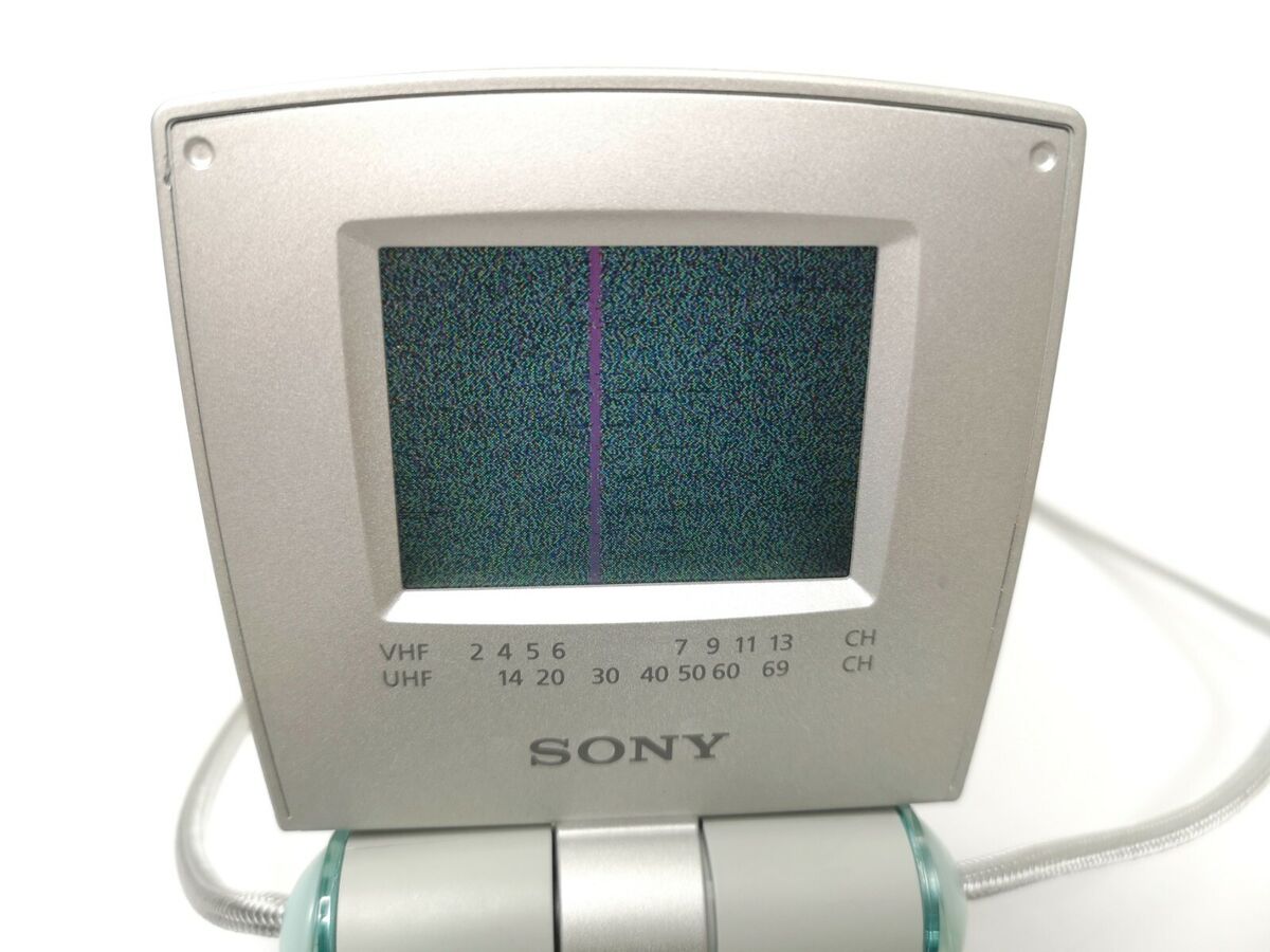 Vintage Sony FDL-250T Watchman Portable Color LCD TV With Vintage Sony FDL-250T Watchman Portable Color LCD TV With