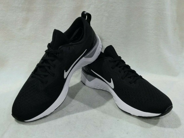 nike odyssey react black white