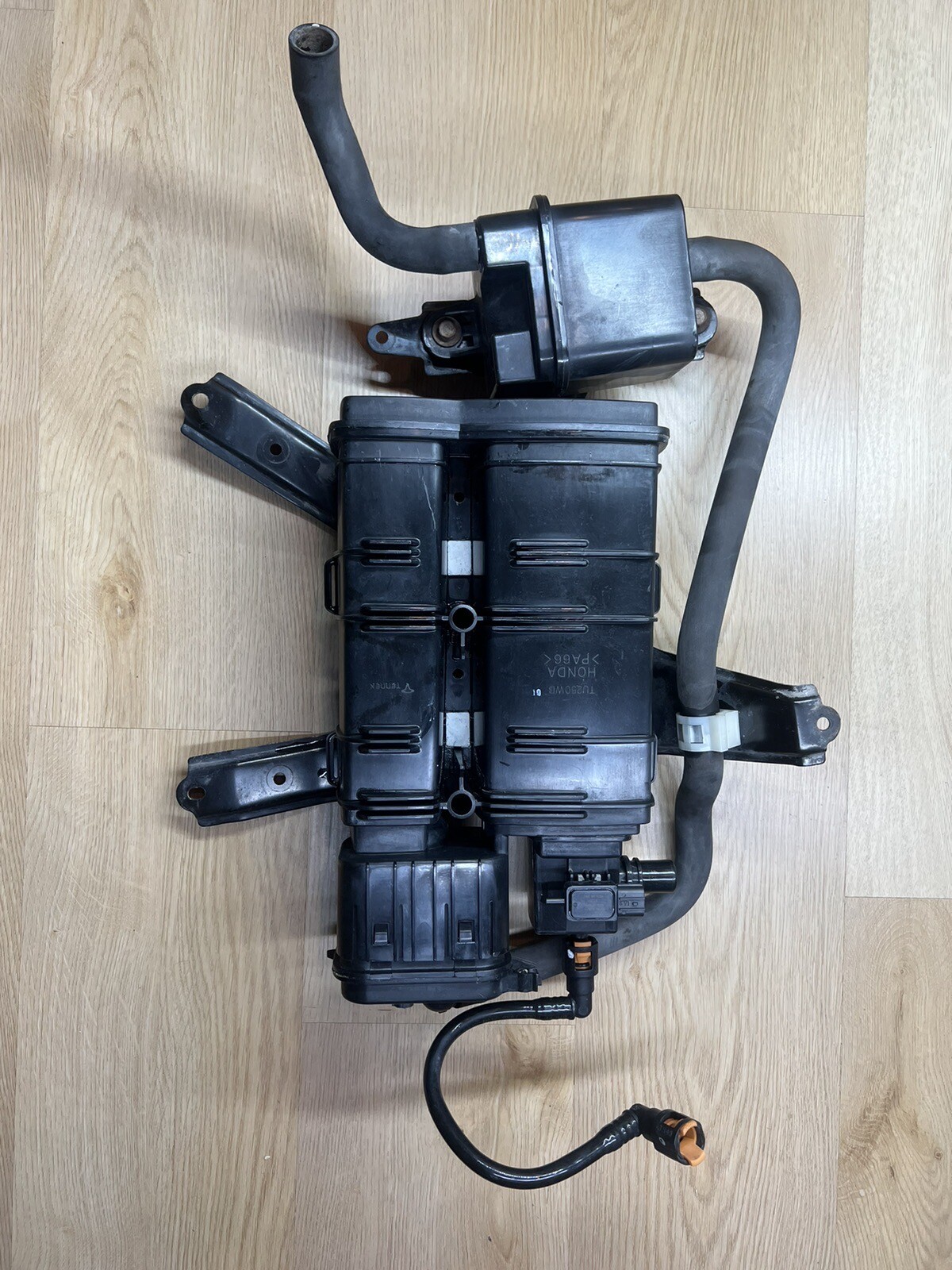 20052008 Honda Pilot EVAP Fuel Vapor Canister Charcoal OEM eBay