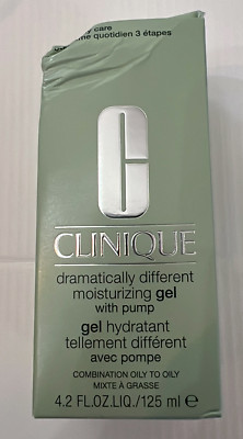 Clinique Moisturizing Gel Dramatically Different With Pump 125 ml Damaged Box 