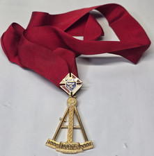 VTG Knights of Columbus Officer Jewel District Deputy Gold Tone w/ Red Ribbon