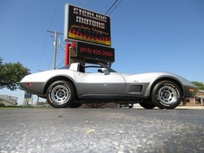 1978 Silver Chevrolet Corvette   | C3 Corvette Photo 1