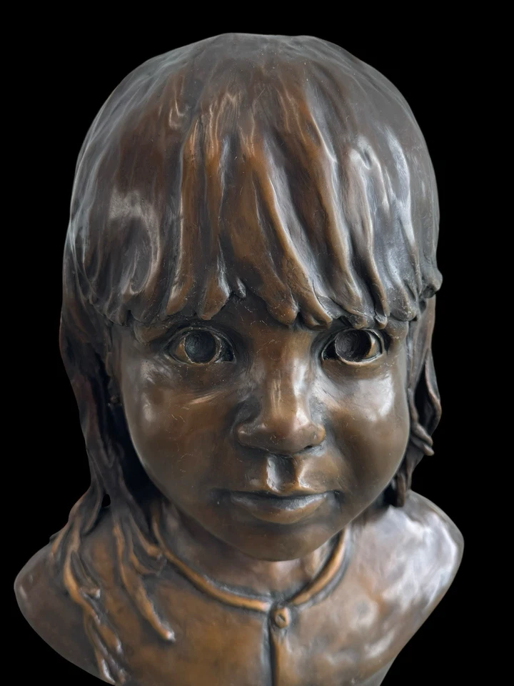 儿童青铜半身像工作室艺术金属艺术品雕塑30磅签名女孩 — 第 2/4 张图片