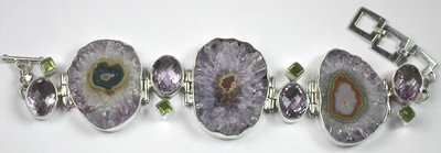 Statement Amethyst Geode & Peridot Armband Sterlingsilber Brautmutter