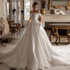 Elegant Off Shoulder Wedding Dresses Applique Chapel Train A-line Bridal Gowns