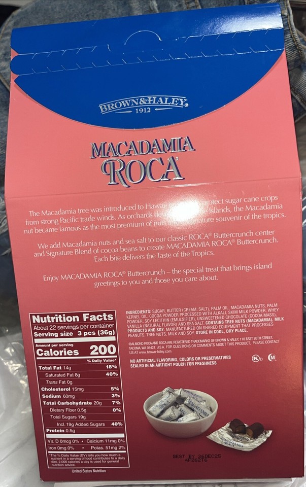 ️ Brown & Haley Macadamia Roca Buttercrunch Toffee 28 Oz New 12/2025