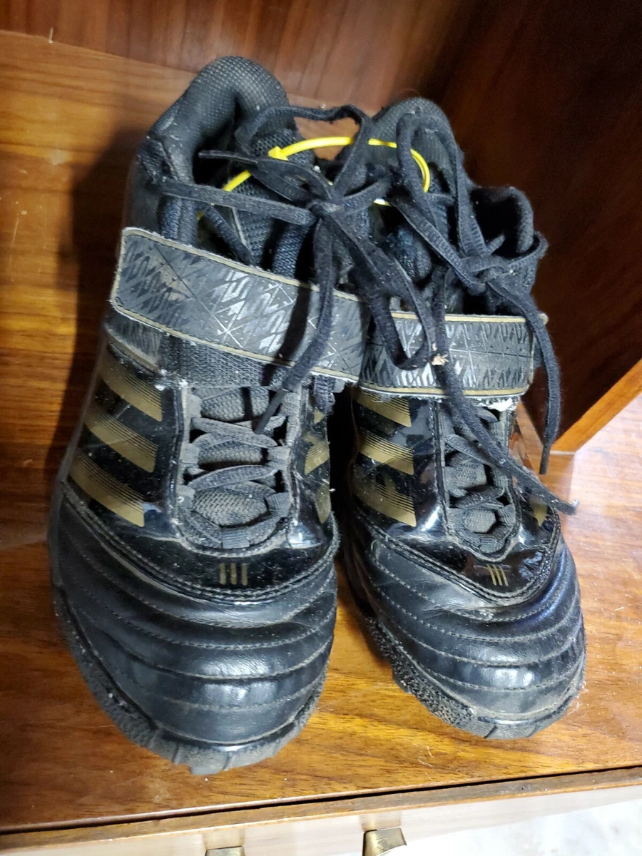 Adidas Men s Soccer Football Cleats Shoes 7.5 Black and Gold w Lace Strap