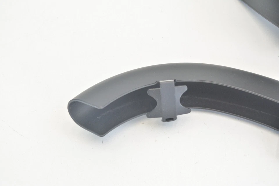 Juego de cubiertas de bisagra de brazo de puerta levadiza/baúl Mercedes Benz E350 2002-08 izquierda derecha OEM Foto 2 de 4