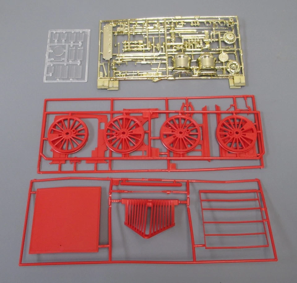 MPC 1-2001 1/25The General 4-4-0 American Standard Wood-Burning Steam Locomotive - Image 3 of 4