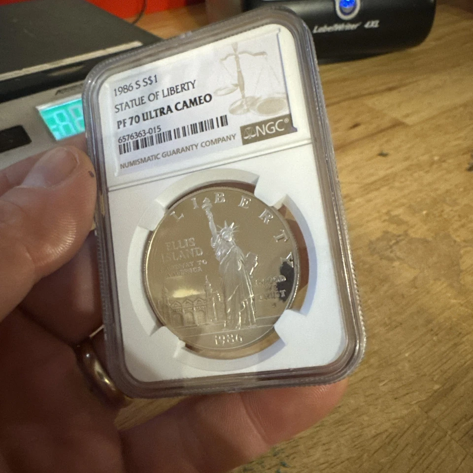 Statue of Liberty Silver Dollar Coin NGC PF70 Ultra Cameo USA Bullion 1986-S - Image 4 of 4